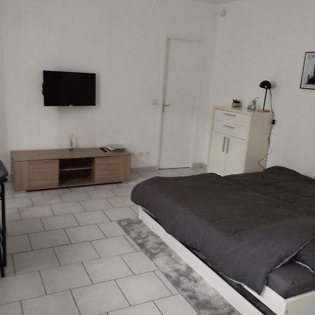 Charmant Studio Canape Lit Netflix Prime Video Dazn Wifi لو هافر المظهر الخارجي الصورة